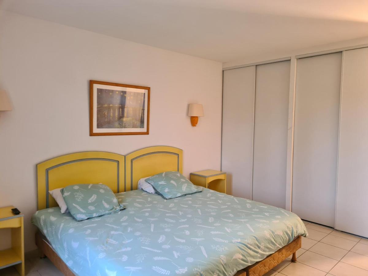 Joli Mazet Provencal De Camargue Villa Arles Exterior photo