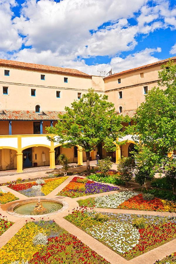 Joli Mazet Provencal De Camargue Villa Arles Exterior photo