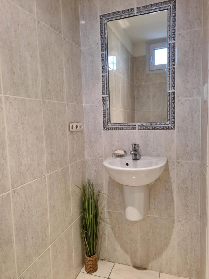 Joli Mazet Provencal De Camargue Villa Arles Exterior photo